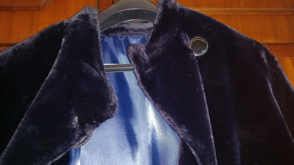 Casaco azul escuro novo