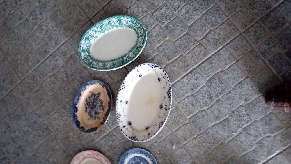 Peças  antigas de loiça