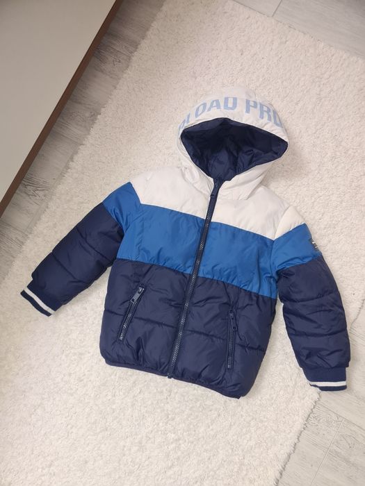 Куртка C&A 5-6 років двостороння курточка