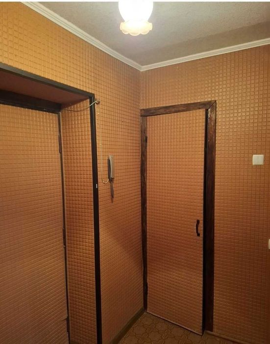 Аренда однокомнатной квартиры в центре.