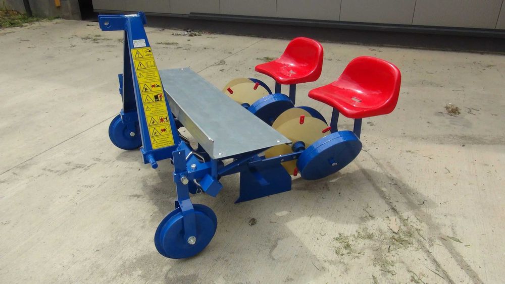 Sadzarka do rozsady truskawek, warzyw