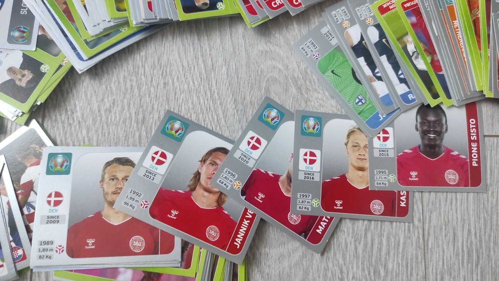 Наклейки картки стікери Panini EURO 2020 колекція Tournament Паніні