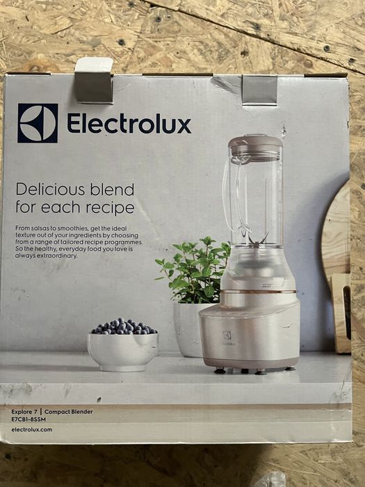 Продам Блендер Electrolux