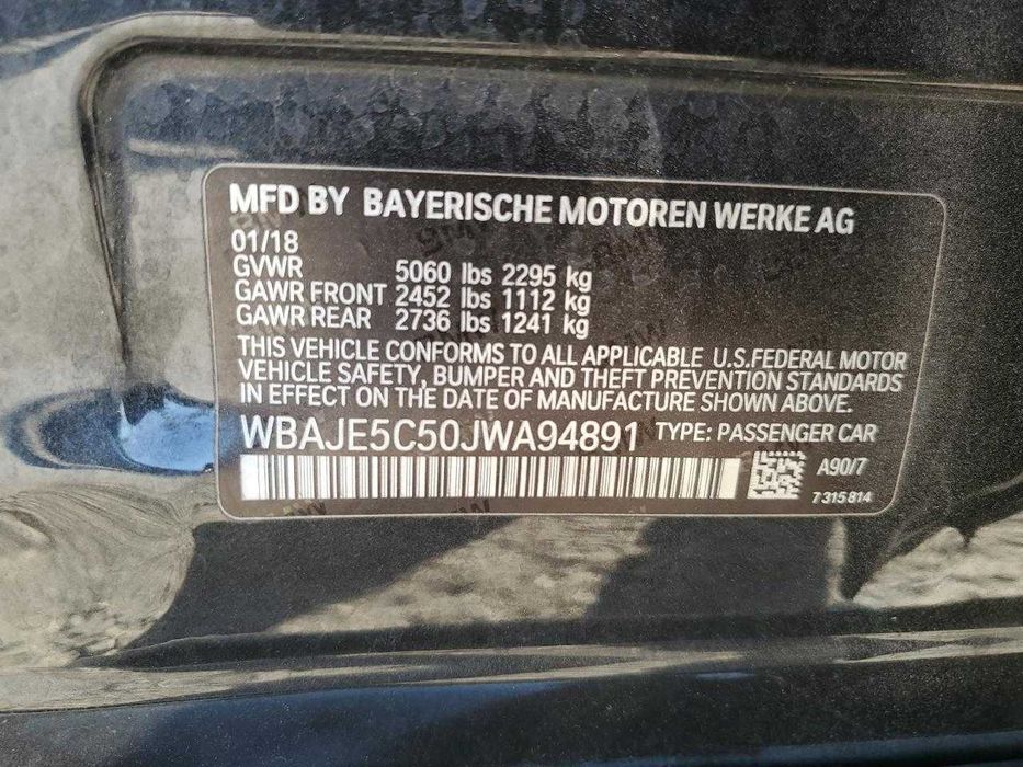 BMW G30 540i в дорозі