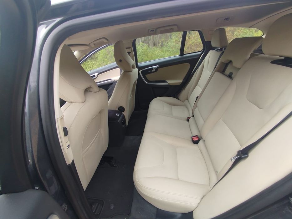 Volvo V60 — fotografia 7