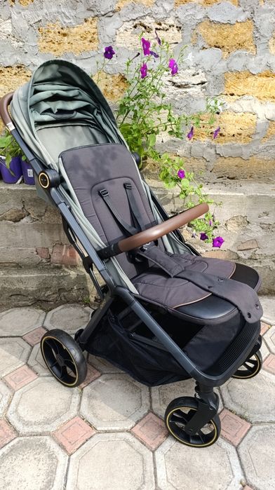 Прогулянкова коляска EL Camino Beya