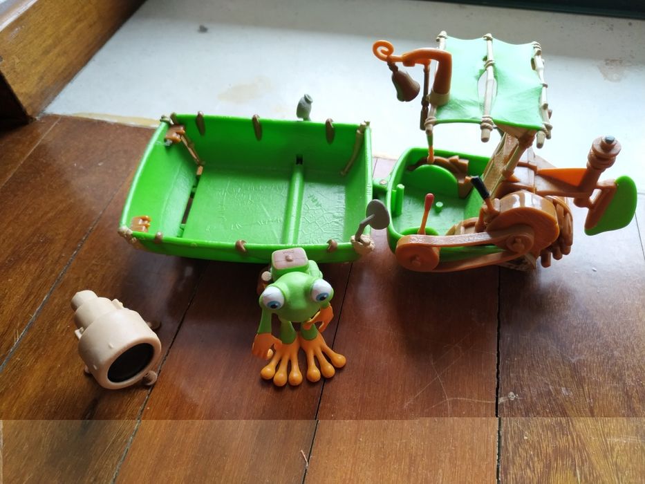 Carro e boneco Tree Fu Tom