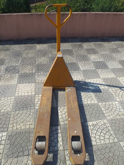Porta Paletes  em óptimo estado