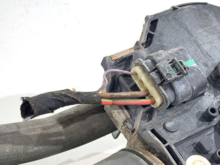 MECHANIZM WYCIERACZEK PRZÓD BMW F07 7305565 09-17 UKŁAD