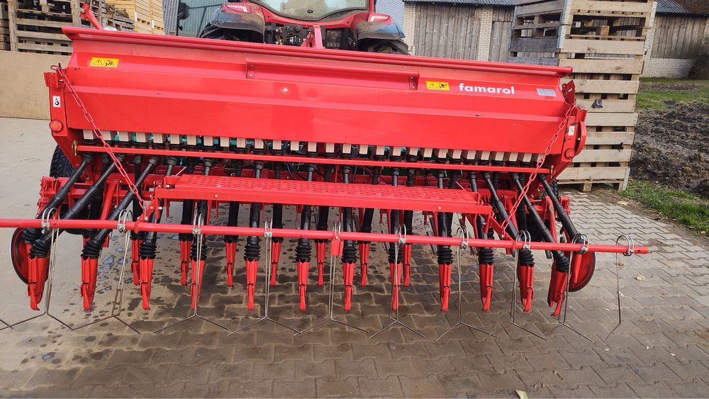 Zestaw uprawowo siewny Agro Masz i Famarol