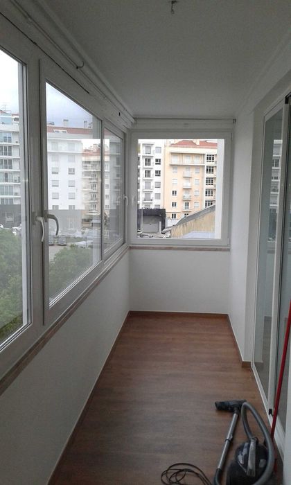 Reparação e Montagem de estores,pvc e alumínio