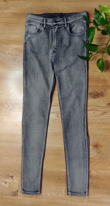 Spodnie jeans Levi's szare wysoki stan M