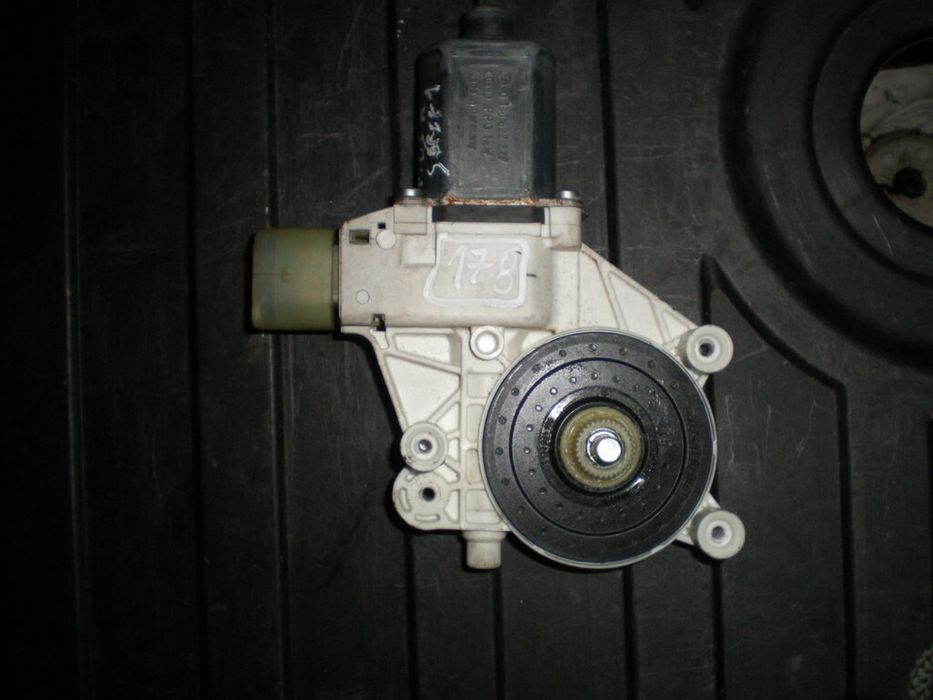 Motor vidro frente direito BMW 3 (E90)