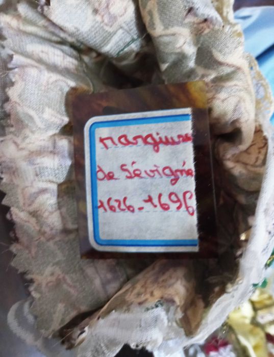 Móvel Brinquedos Bonecas Antigas Coleção