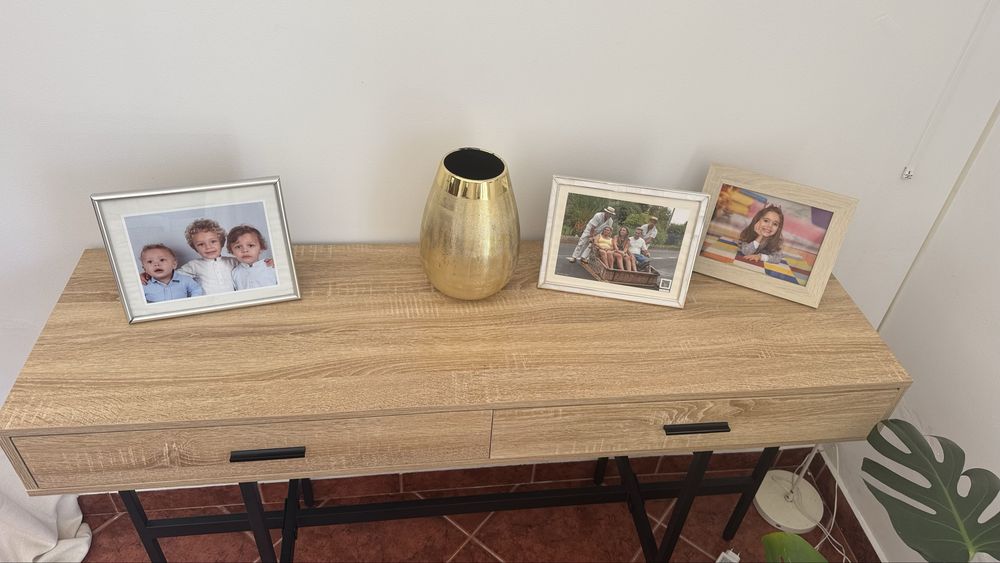 Aparador/ consola da Area