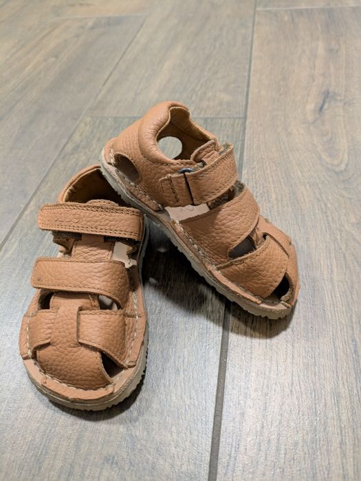 Froddo Sandały Barefoot rozm. 22