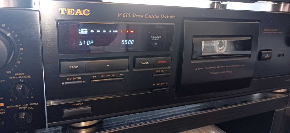 Deck cassetes TEAC de minha coleção particular.
