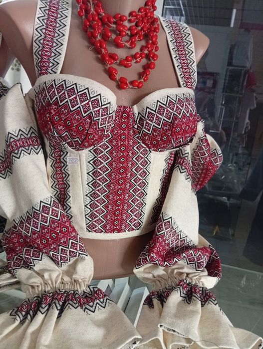 Корсети з чашечками 3в1