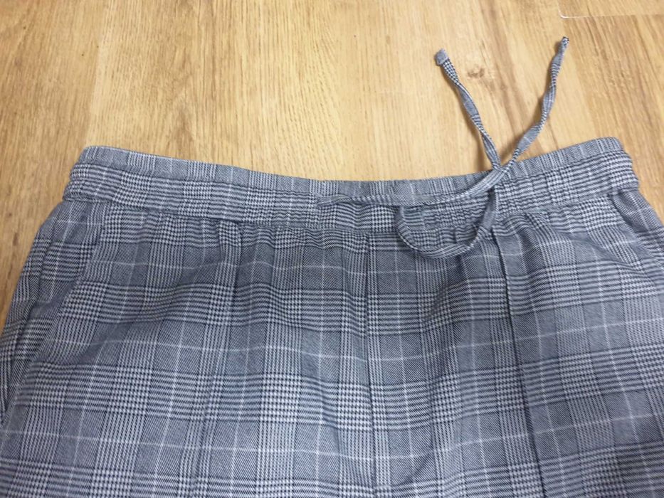 Spodnie Kings Will Dream - szare - kratka  Rozmiar S