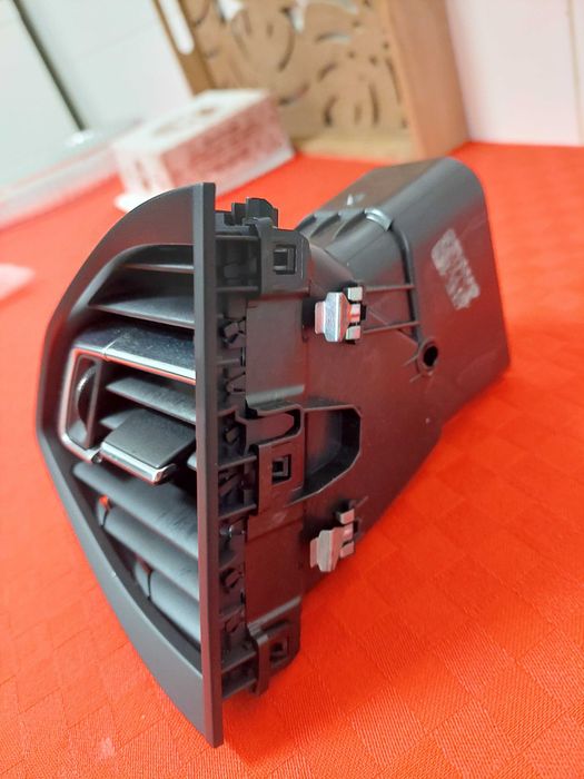 Plásticos para choques frt/fecho capot/grelha saufagem peugeot 308 II