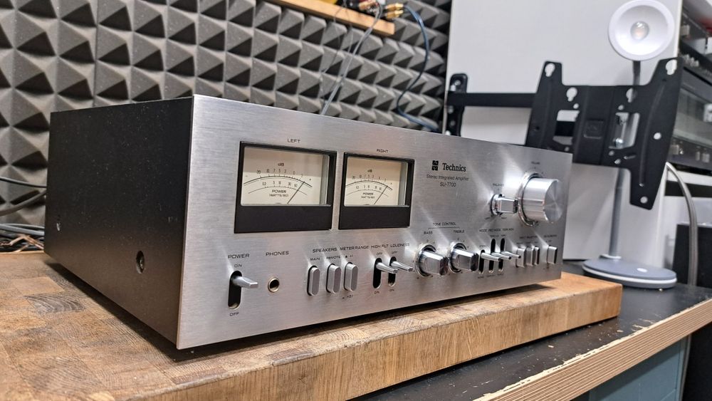 Wzmacniacz Technics SU-7700