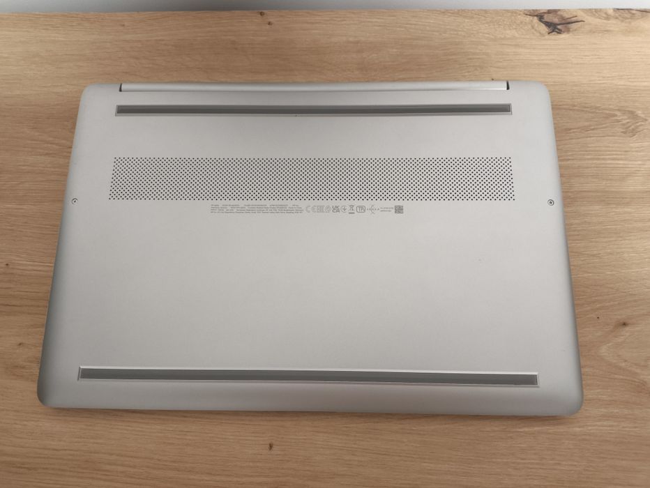 JAK NOWY! HP 15s | Ryzen 5 5500U | 16GB RAM | SSD 256GB | Windows 11