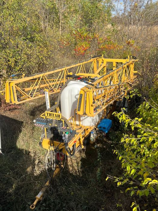 Продам оприскувач причіпний Богуслав