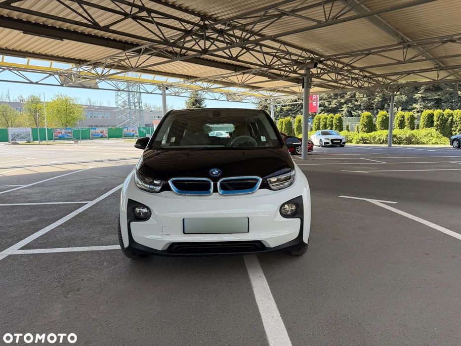 BMW i3 Auto miejskie,Do sprzedania BMW i3 z generatorem prądu ( RANGE EXTENDE