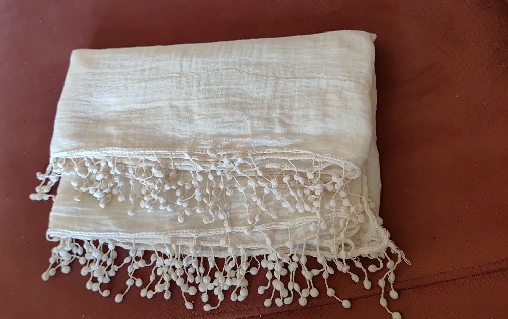 Szal boho śmietankowy  250x35