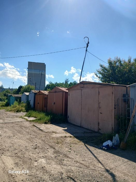 Продам,або здам в аренду. Гараж 34м2.Вул. Кульчицького Юрія( колись Ватутіна)