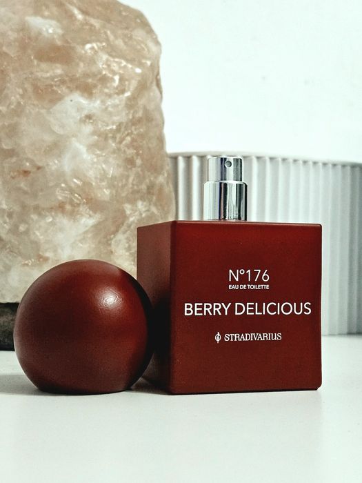 Woda toaletowa Stradivarius N.176 Berry Delicious