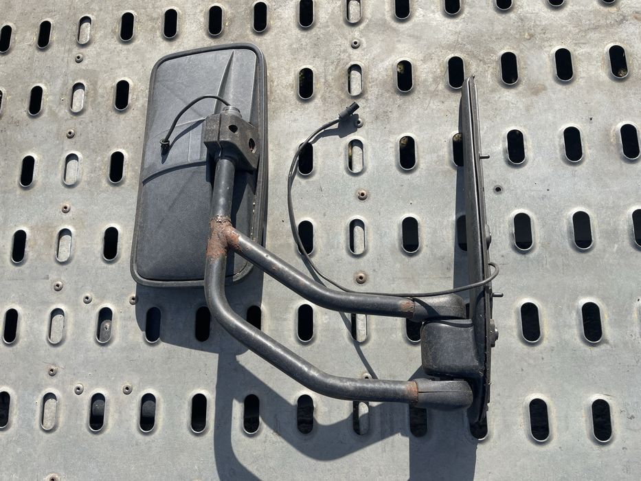 Lusterko prawe nissan cabstar renault maxity