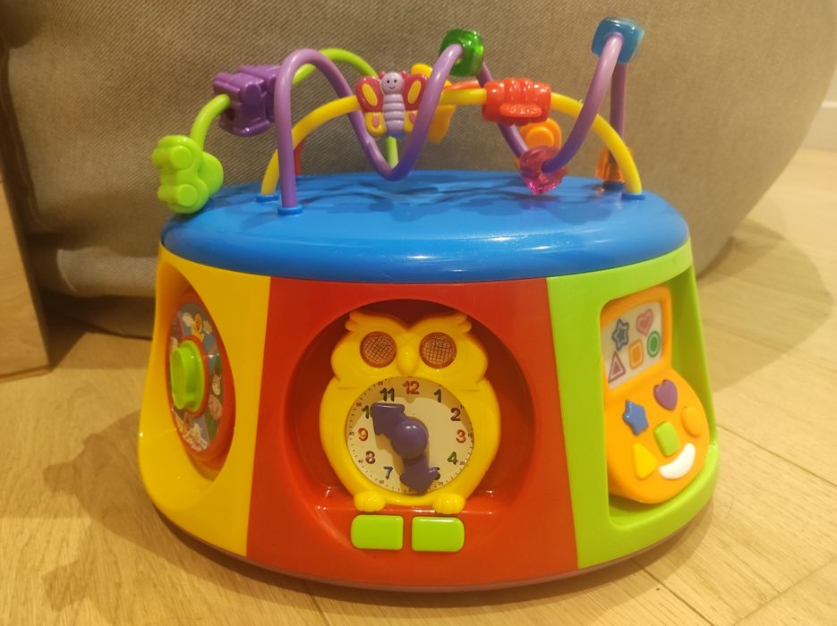 Zabawka edukacyjna interaktywna skrzynia