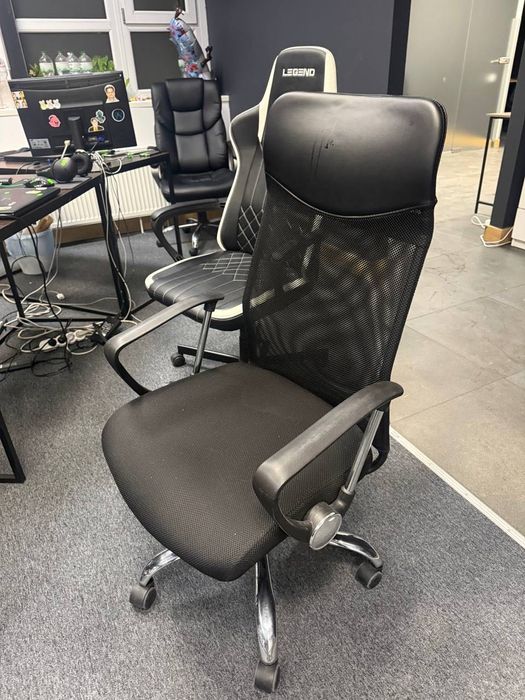 вживані б.в б.у крісла стільці столи