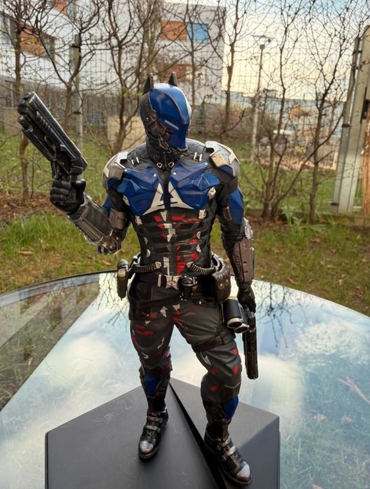 Figurka Kolekcjonerska Arkham Knight Deluxe 1/10 - Iron Studios