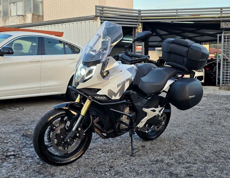 CF MOTO 650MT 33KW "2023" (NACIONAL)