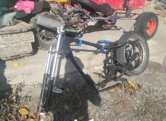 Продам по запчастинам