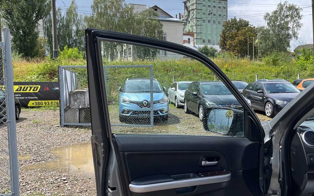 Suzuki Grand Vitara  2006