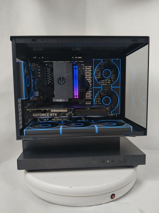 Komputer Gamingowy Ryzen 9 9900X3D,RTX 5070,64 GB 6000 RGB,SSD,Win 11