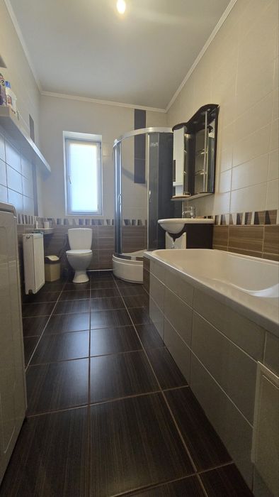 Продаж велика квартира в самому центрі