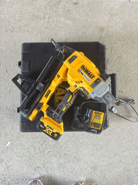 Dewhalt pregadora de betão DCN890P2QW