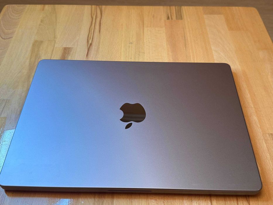 MacBook Pro 14 2021 16 512 m1 pro