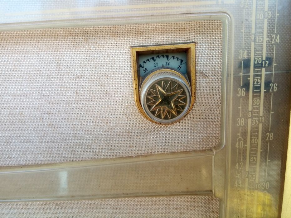 Rádio antigo Philips