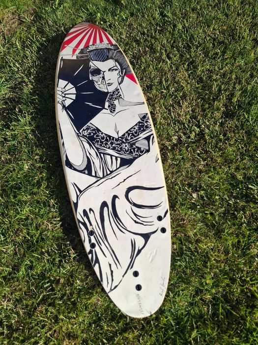 Unique 6’2 Surfboard – Custom Artwork