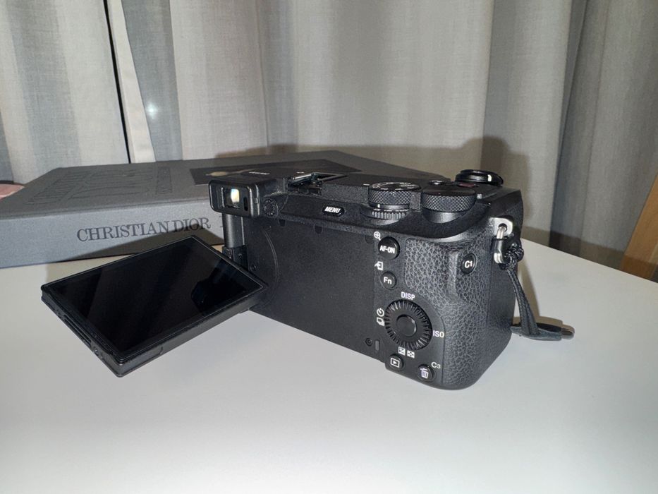 Sony alpha 6700 body