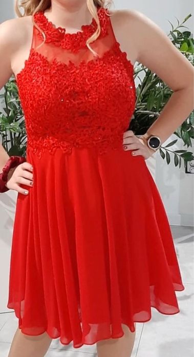 Czerwona sukienka