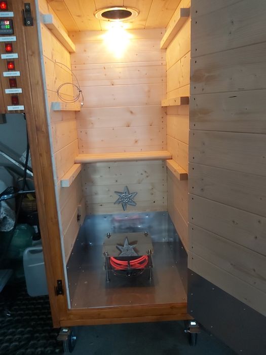 Wędzarnia elektryczna /drewniana /generator dymu/300L
