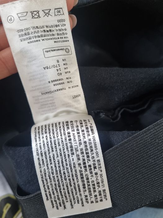 Ciemne spodnie arket rozmiar L 40