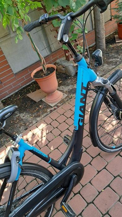 Rower elektryczny Giant  ease-e  2018 rok