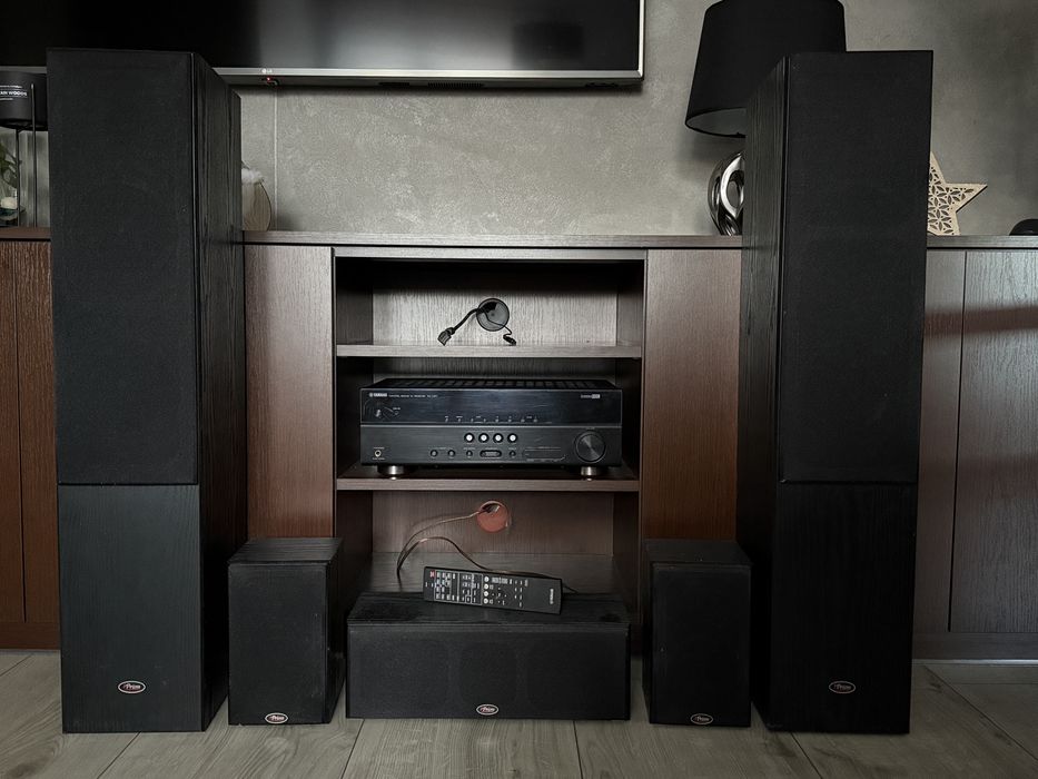 Kino domowe Yamaha RX-V371 z kolumnami